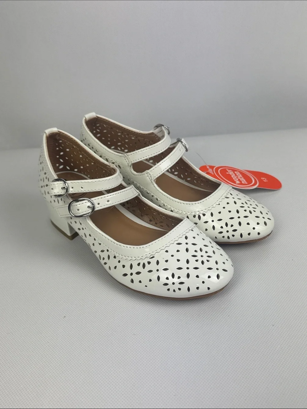 wonder nation White Perforated Double-Strap Mary Jane Dress Shoes var sizes